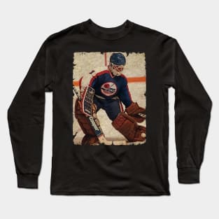 Brian Hayward, 1983 in Winnipeg Jets (165 GP) Long Sleeve T-Shirt